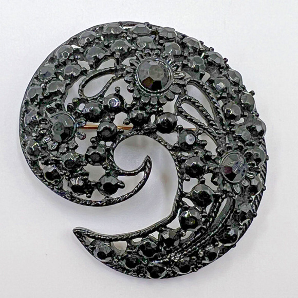 M JENT Vintage Jet Black Rhinestone Filigree PAISLEY BROOCH Costume Jewelry - Picture 2 of 10